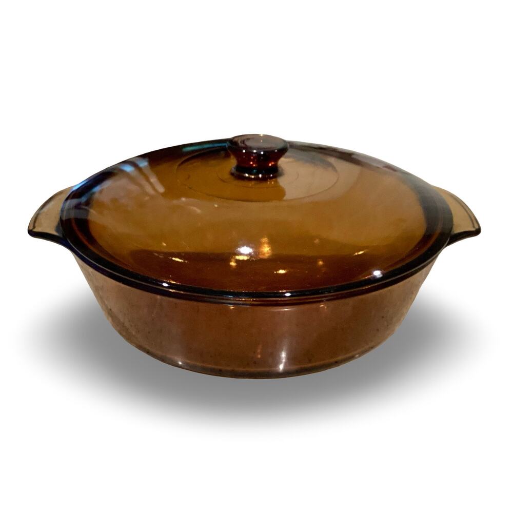 Anchor Hocking Covered Casserole Dish